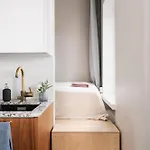アパート Comfy Floor In Downtown *