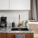 アパート Comfy Floor In Downtown