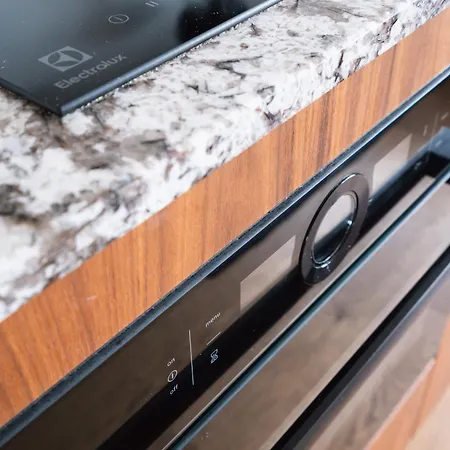 Comfy Floor In Downtown